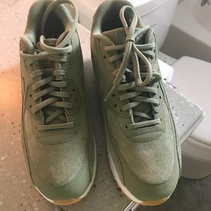 Womens Nike Air Max SE 90